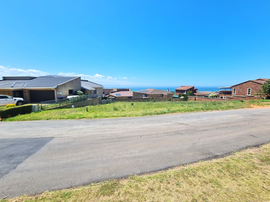 0 Bedroom Property for Sale in Wavecrest Eastern Cape